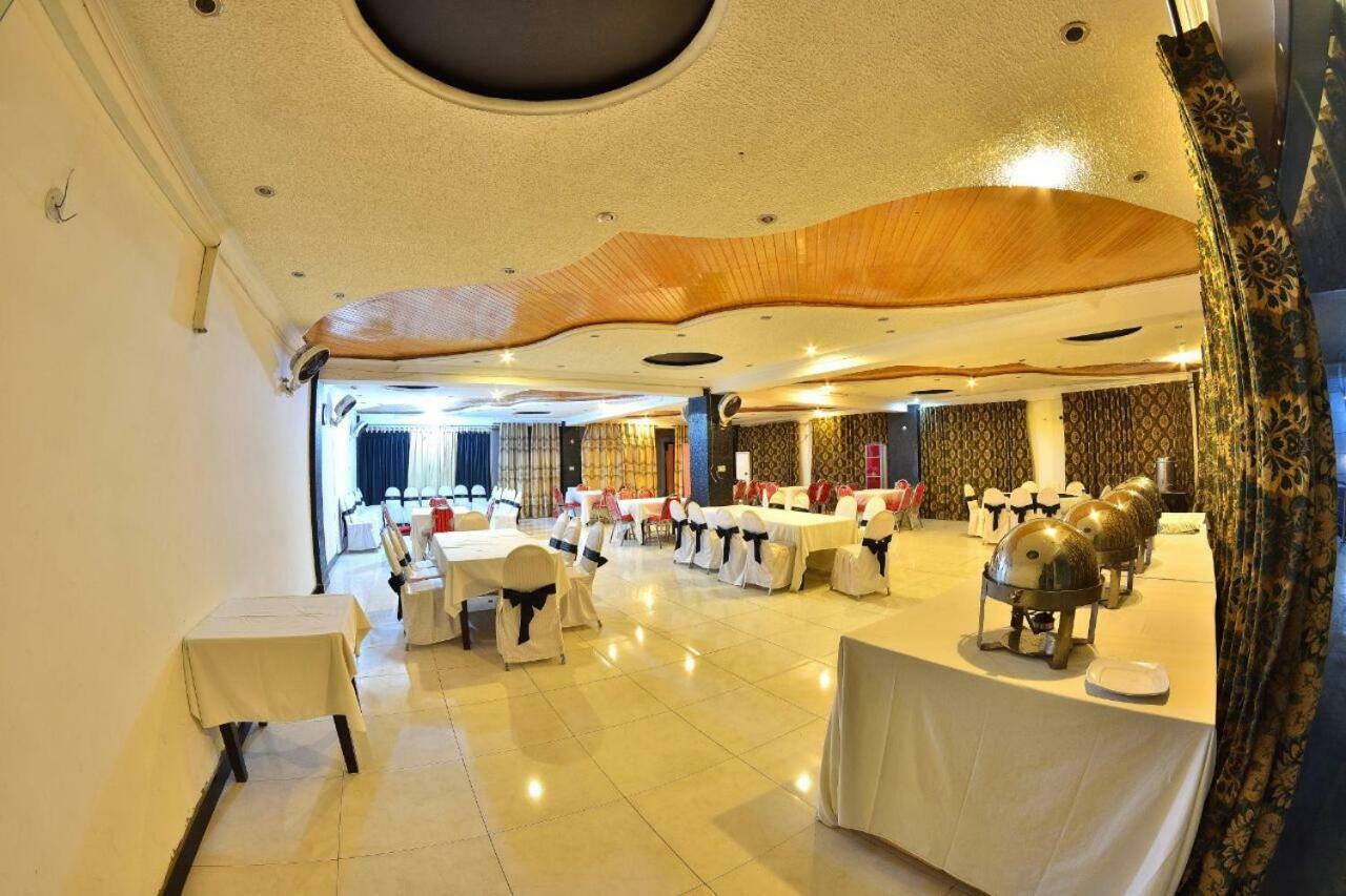 Ballagio Isb Hotel Iszlámábád Kültér fotó
